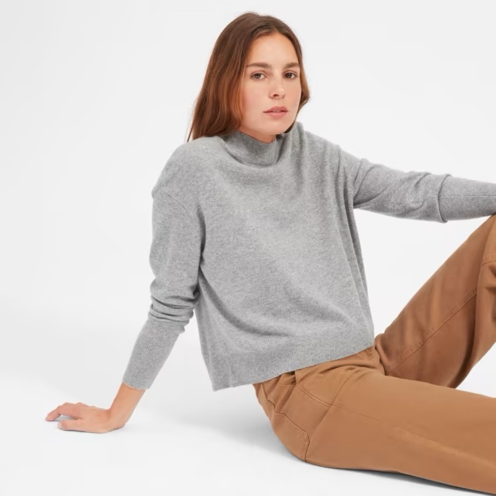 Everlane cashmere crop mock neck sweater